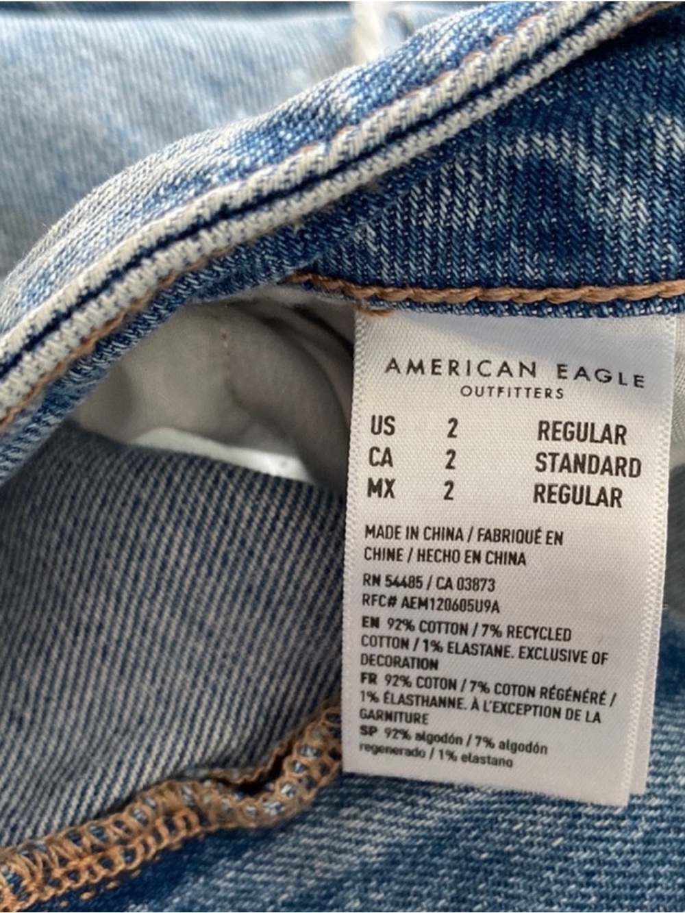 American Eagle Mom Jean (2) NWOT - Picture 5 of 10